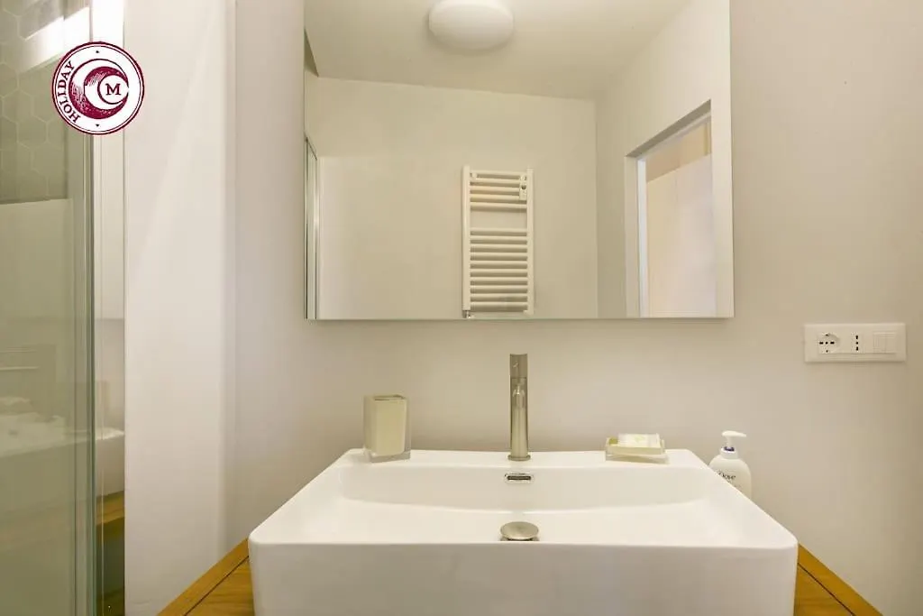C M Civitas Leonina Luxury Roma Italia