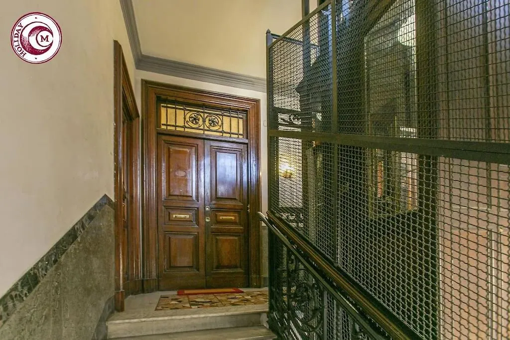 C M Civitas Leonina Luxury Rome Apartment